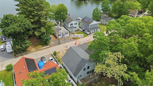 24 Bowers Ave, Tyngsborough, MA 01879
