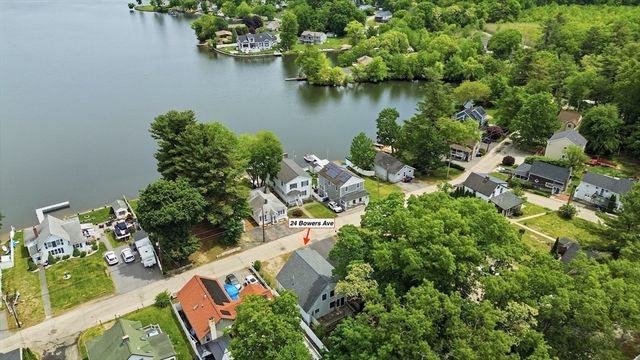 24 Bowers Ave, Tyngsborough, MA 01879