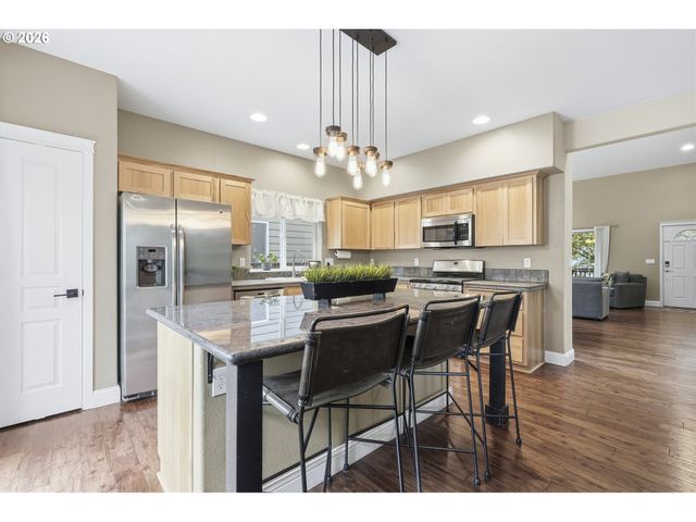 17318 Sw GALEWOOD Dr, Sherwood, OR 97140