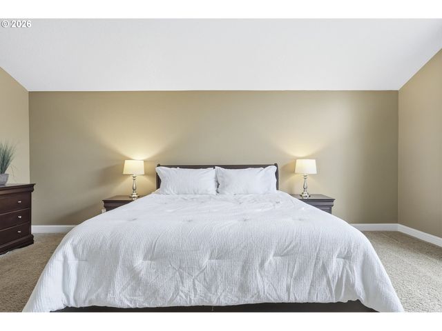 17318 Sw GALEWOOD Dr, Sherwood, OR 97140