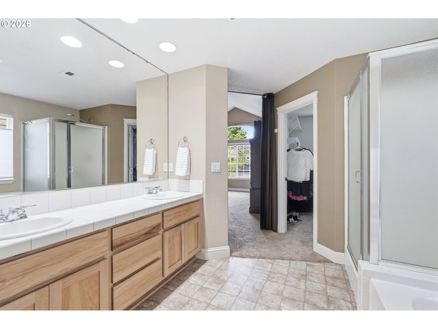 17318 Sw GALEWOOD Dr, Sherwood, OR 97140