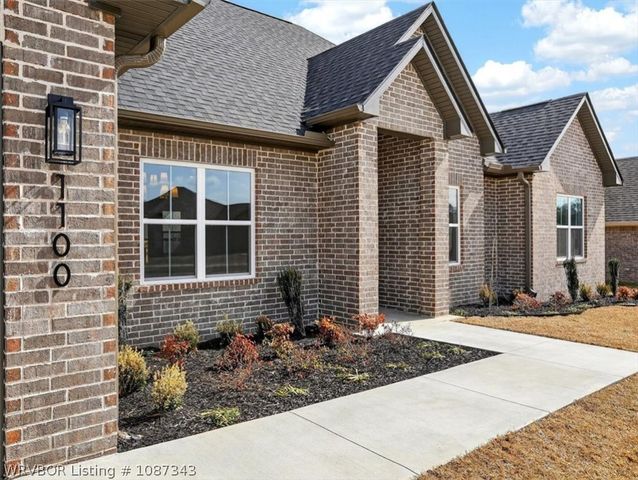 1100 Partridge Place, Barling, AR 72923