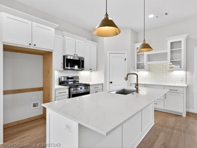 1100 Partridge Place, Barling, AR 72923