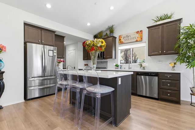 29852 Windmill Farms Rd, Winchester, CA 92596
