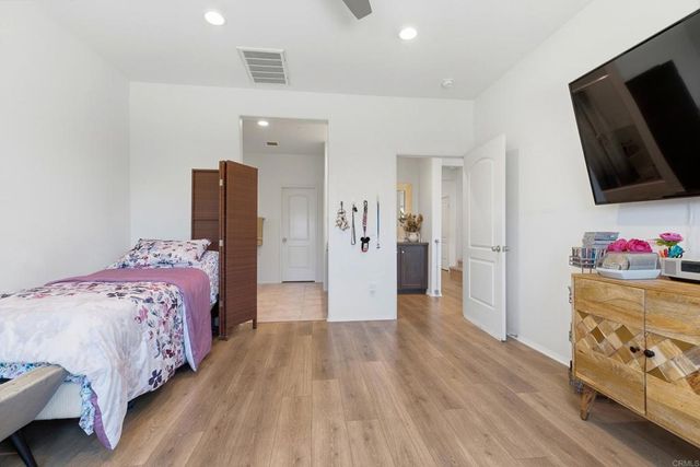 29852 Windmill Farms Rd, Winchester, CA 92596