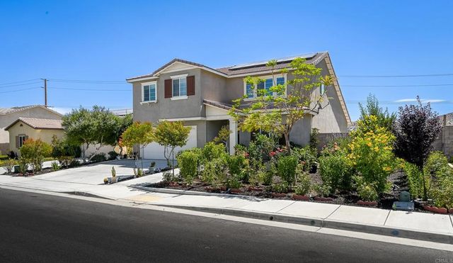 29852 Windmill Farms Rd, Winchester, CA 92596
