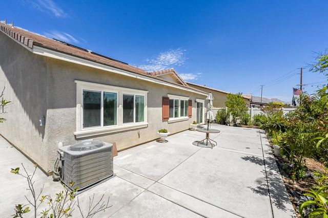 29852 Windmill Farms Rd, Winchester, CA 92596