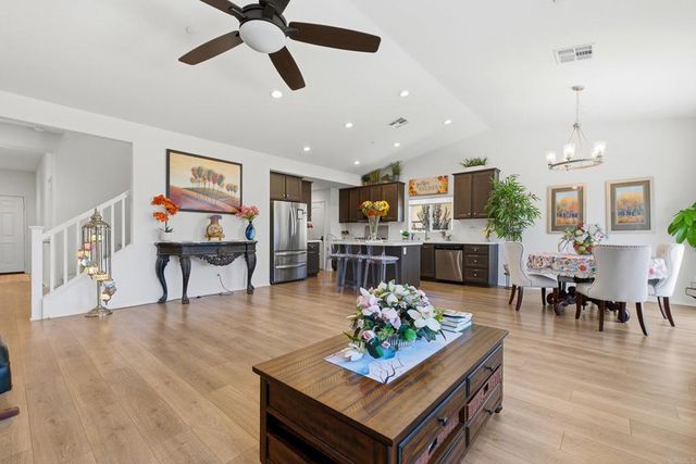 29852 Windmill Farms Rd, Winchester, CA 92596