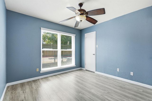 18800 Egret Bay Boulevard 1007, Webster, TX 77058