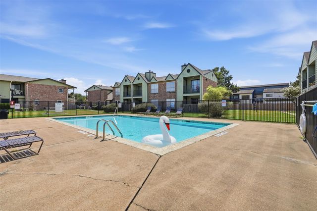 18800 Egret Bay Boulevard 1007, Webster, TX 77058