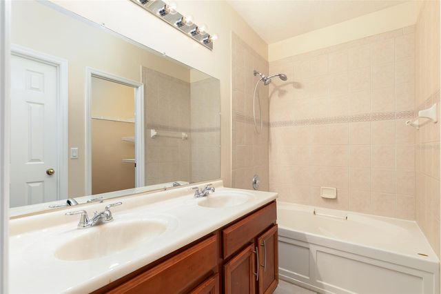 9866 TIVOLI VILLA DRIVE, Orlando, FL 32829