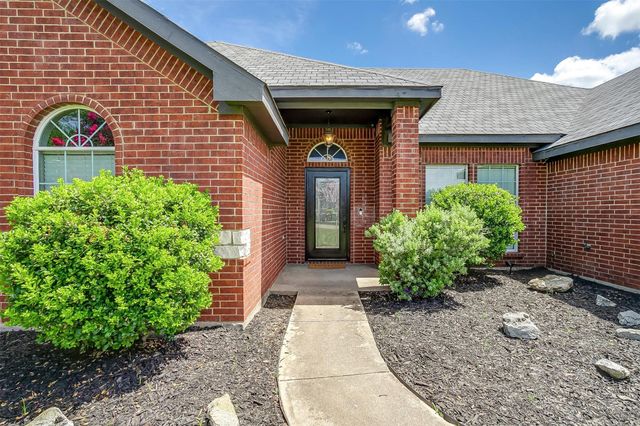 101 Springfield Lane, Red Oak, TX 75165