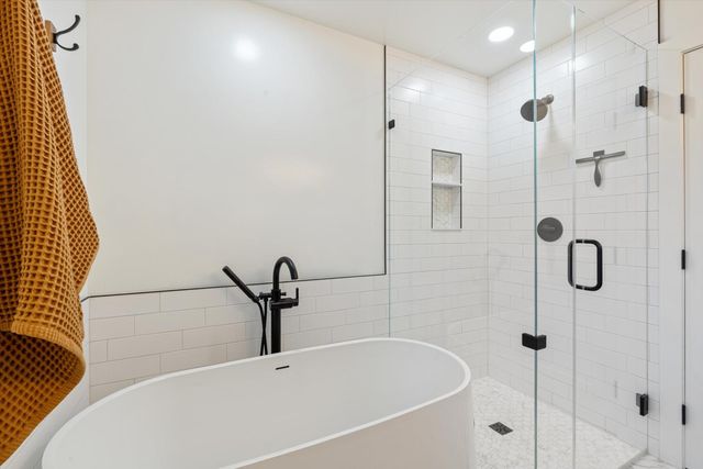 5808 O St, Sacramento, CA 95819