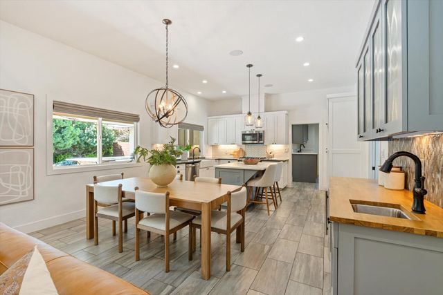 5808 O St, Sacramento, CA 95819