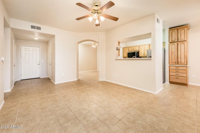 14950 W MOUNTAIN VIEW Boulevard 7104, Surprise, AZ 85374