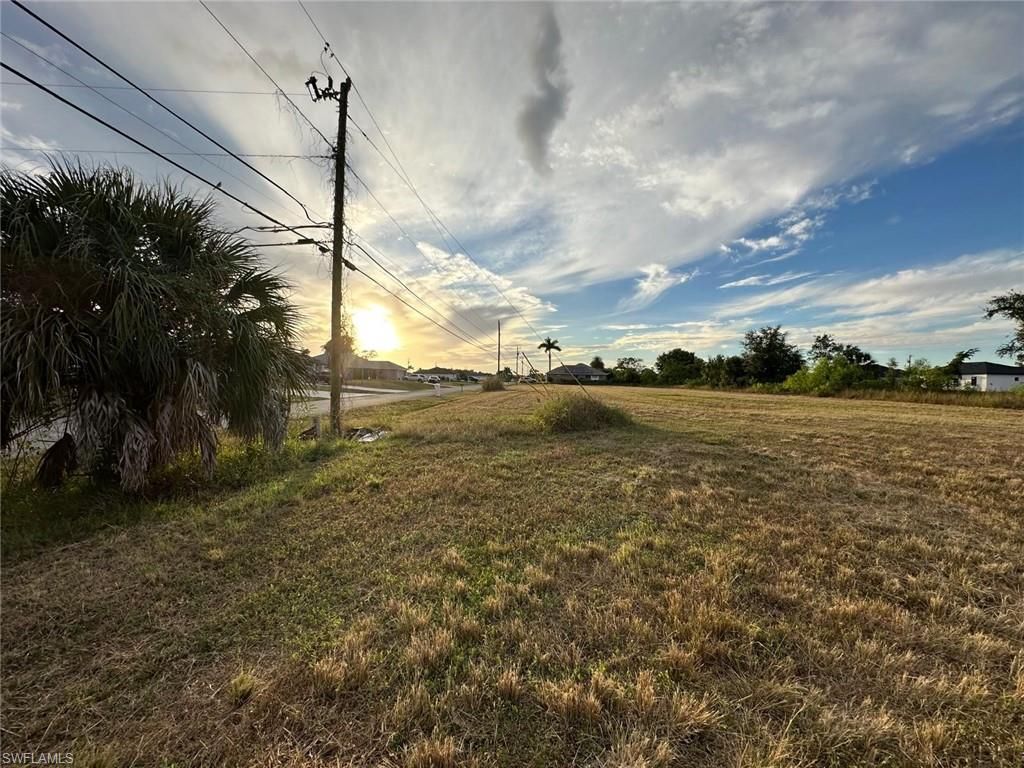 2137 NE 25th TER, CAPE CORAL, FL 33909 — photo 4
