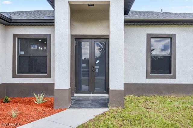 2602 73rd ST W, Lehigh Acres, FL 33971