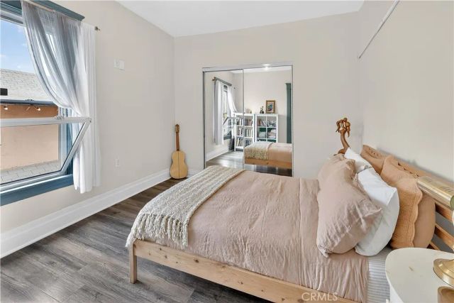 201 W 49th, Los Angeles, CA 90037