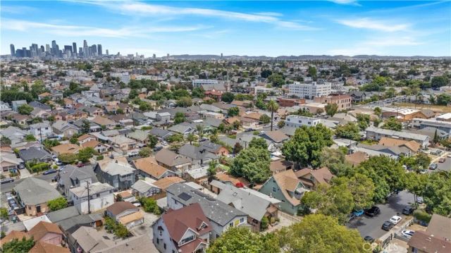 201 W 49th, Los Angeles, CA 90037