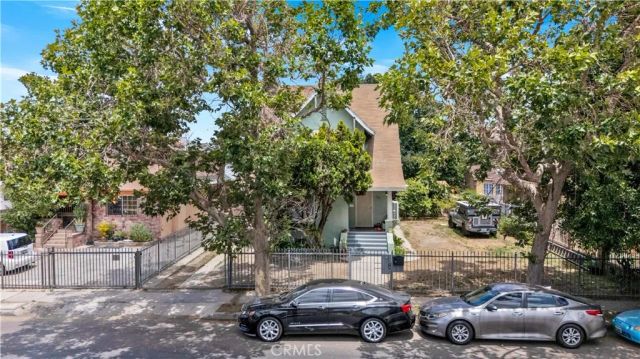 201 W 49th, Los Angeles, CA 90037