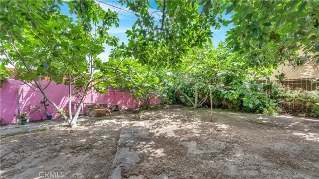 201 W 49th, Los Angeles, CA 90037