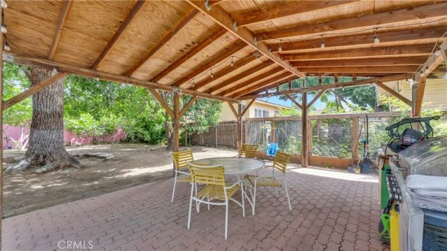 201 W 49th, Los Angeles, CA 90037