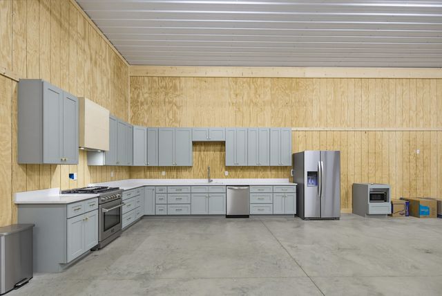 2640 OLD JACKSON RD, Somerville, TN 38068