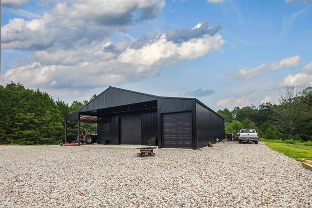 2640 OLD JACKSON RD, Somerville, TN 38068
