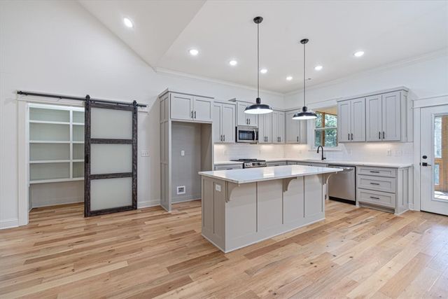 48 Brentwood Drive, Bella Vista, AR 72715