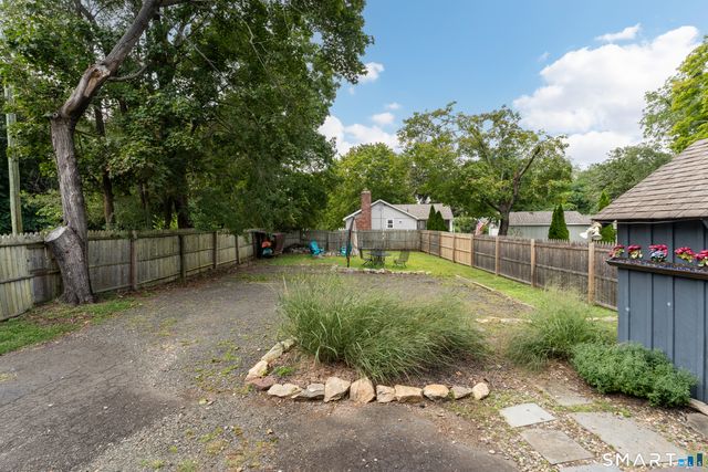 221 Water Street, Guilford, CT 06437