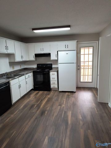 1505 Medland Road, Huntsville, AL 35816