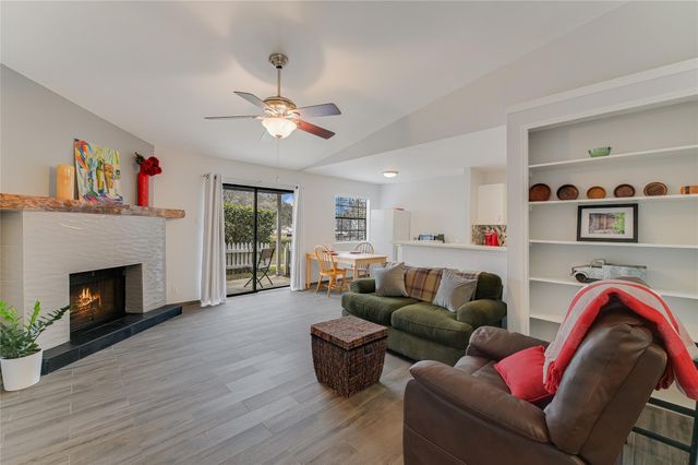 1601 Faro DR 2403, Austin, TX 78741