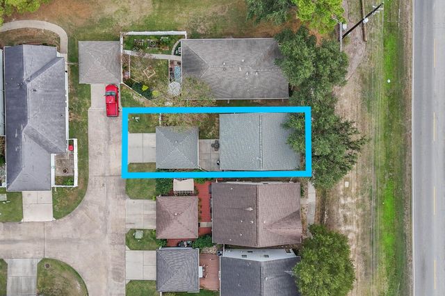 9915 Farrell Drive, Houston, TX 77070