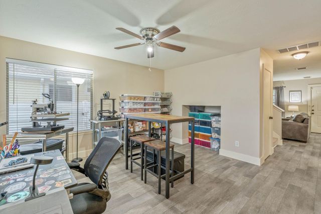 9915 Farrell Drive, Houston, TX 77070