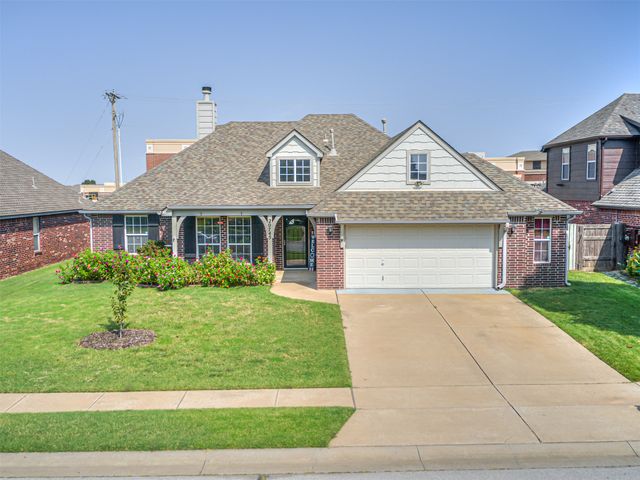 20745 E 45th Street S, Broken Arrow, OK 74014