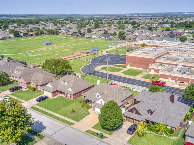 20745 E 45th Street S, Broken Arrow, OK 74014