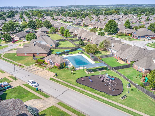 20745 E 45th Street S, Broken Arrow, OK 74014