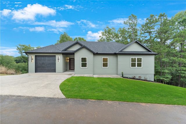 8278 Chestnut Drive, Rogers, AR 72756