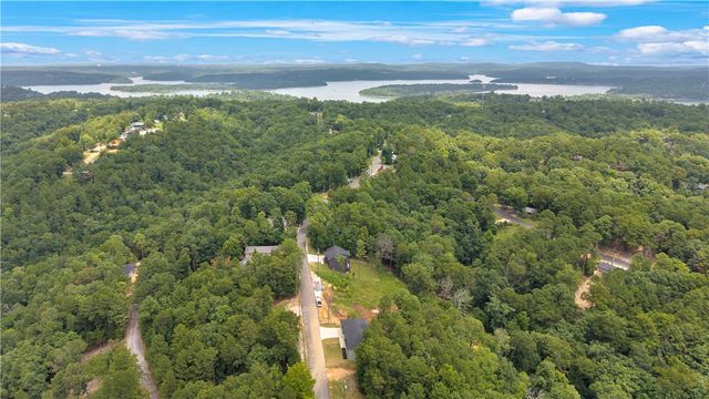 8278 Chestnut Drive, Rogers, AR 72756