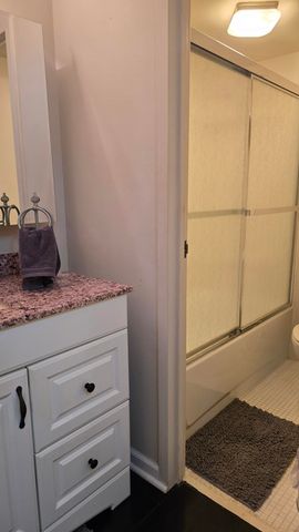 232 S Highland St Apt 808, Memphis, TN 38111
