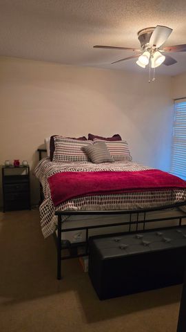 232 S Highland St Apt 808, Memphis, TN 38111