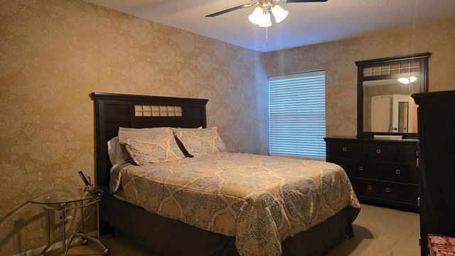 232 S Highland St Apt 808, Memphis, TN 38111