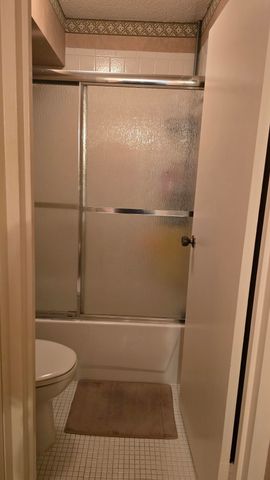 232 S Highland St Apt 808, Memphis, TN 38111