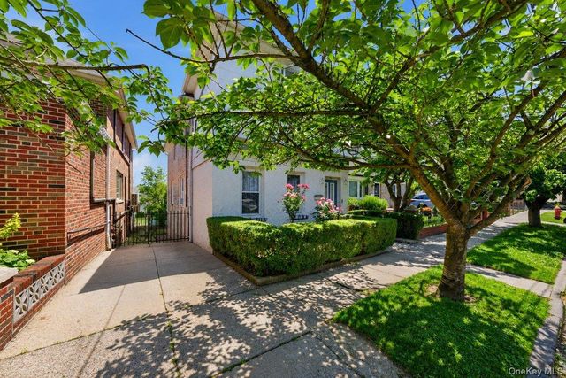 126 Glover Avenue, Yonkers, NY 10704