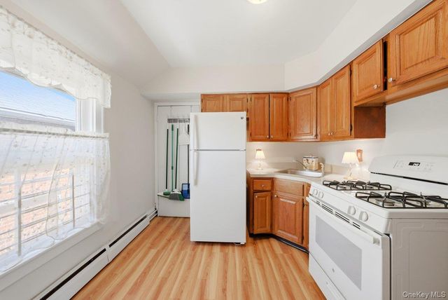 126 Glover Avenue, Yonkers, NY 10704