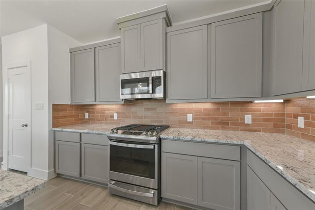 1446 Shaded Rock Drive, Missouri City, TX 77459