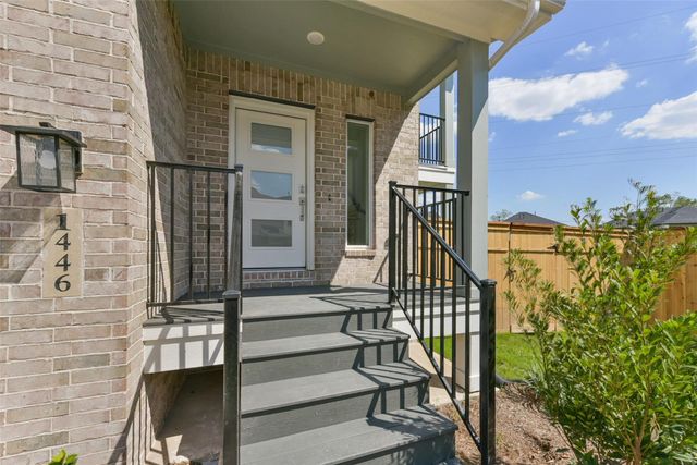 1446 Shaded Rock Drive, Missouri City, TX 77459