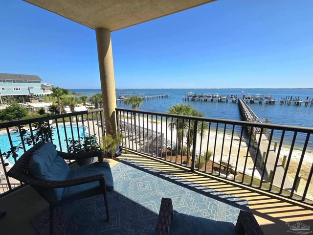 10335 Gulf Beach Hwy 204, Pensacola, FL 32507
