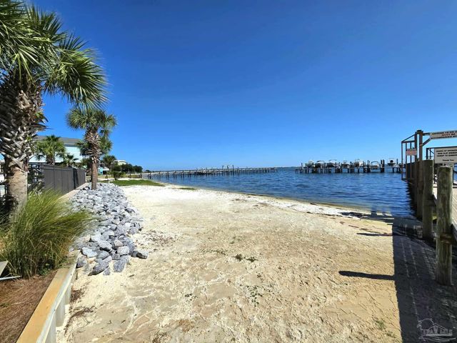 10335 Gulf Beach Hwy 204, Pensacola, FL 32507