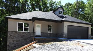 6 Marionet Circle, Bella Vista, AR 72714